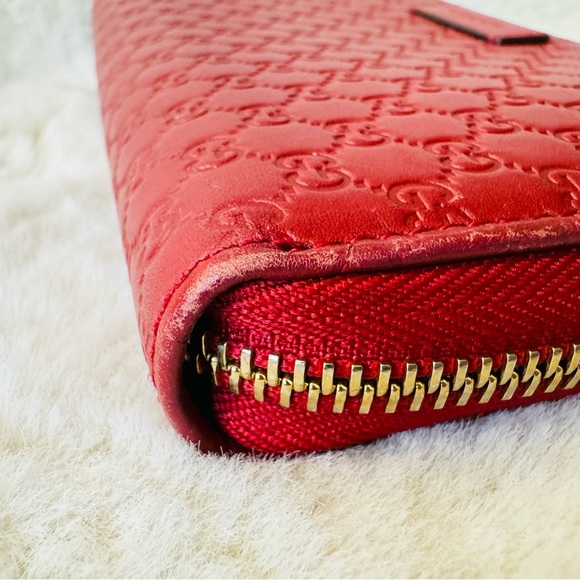 Authentic Gucci Wallet! - Picture 6 of 11